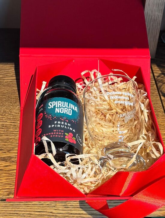 Veselīgs Dāvanu komplekts ar svaigās spirulīnas sīrupu